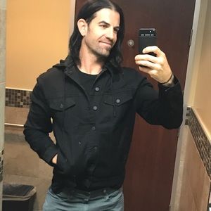 Meet your Posher, Jake